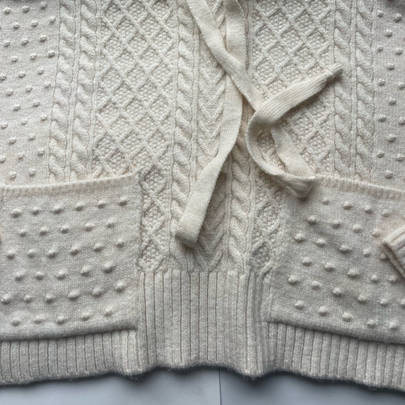 zara Cream Knit Cropped Hoodie sweater small - Picture 11 of 12
